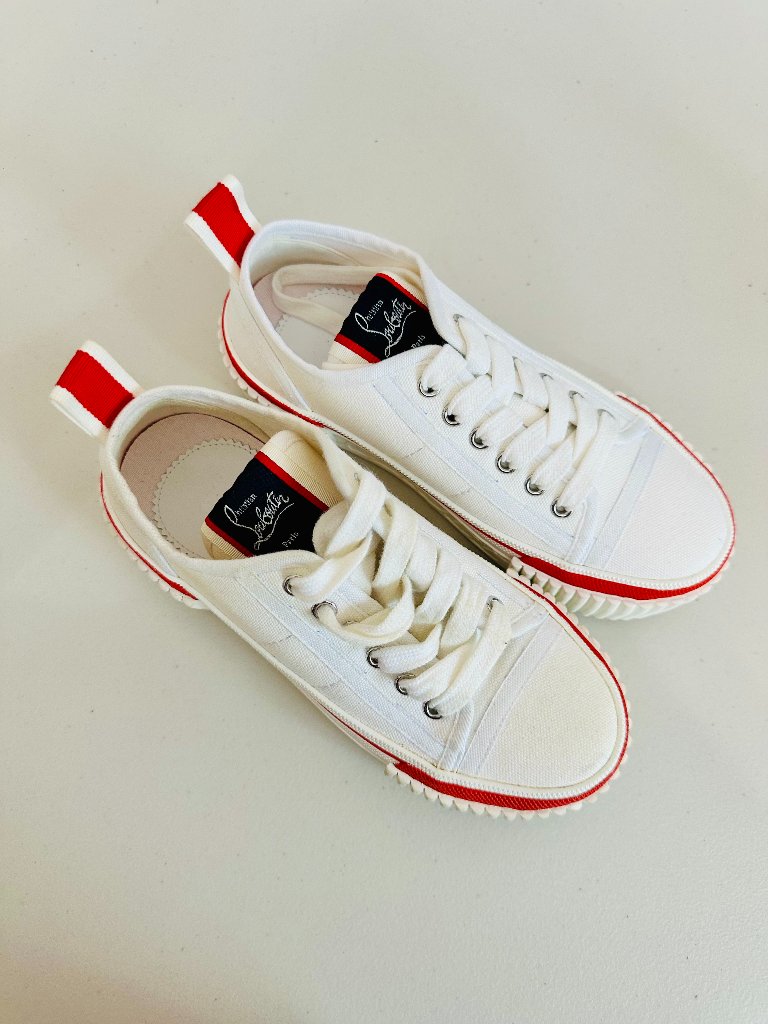 New Christian Louboutin Paris Pedro White Canvas Low Top Sneakers $895